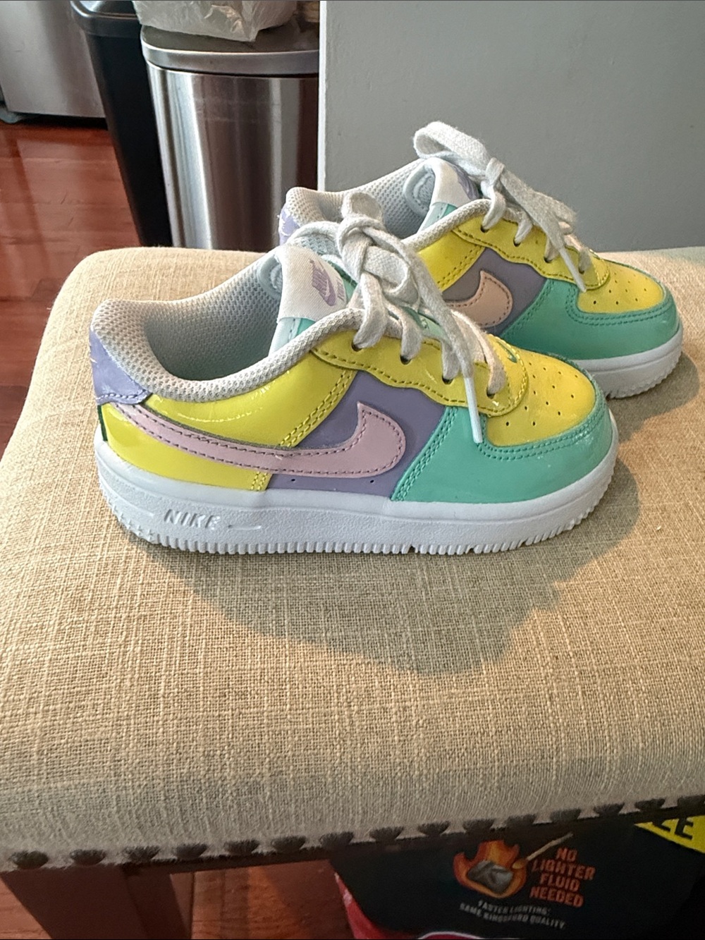 Toddler size 9 Nike Force 1 Kids Pastel Multi-Color Low Top Sneakers
